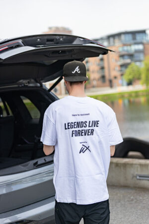 Legends Live Forever T-shirt från WXT i vitt